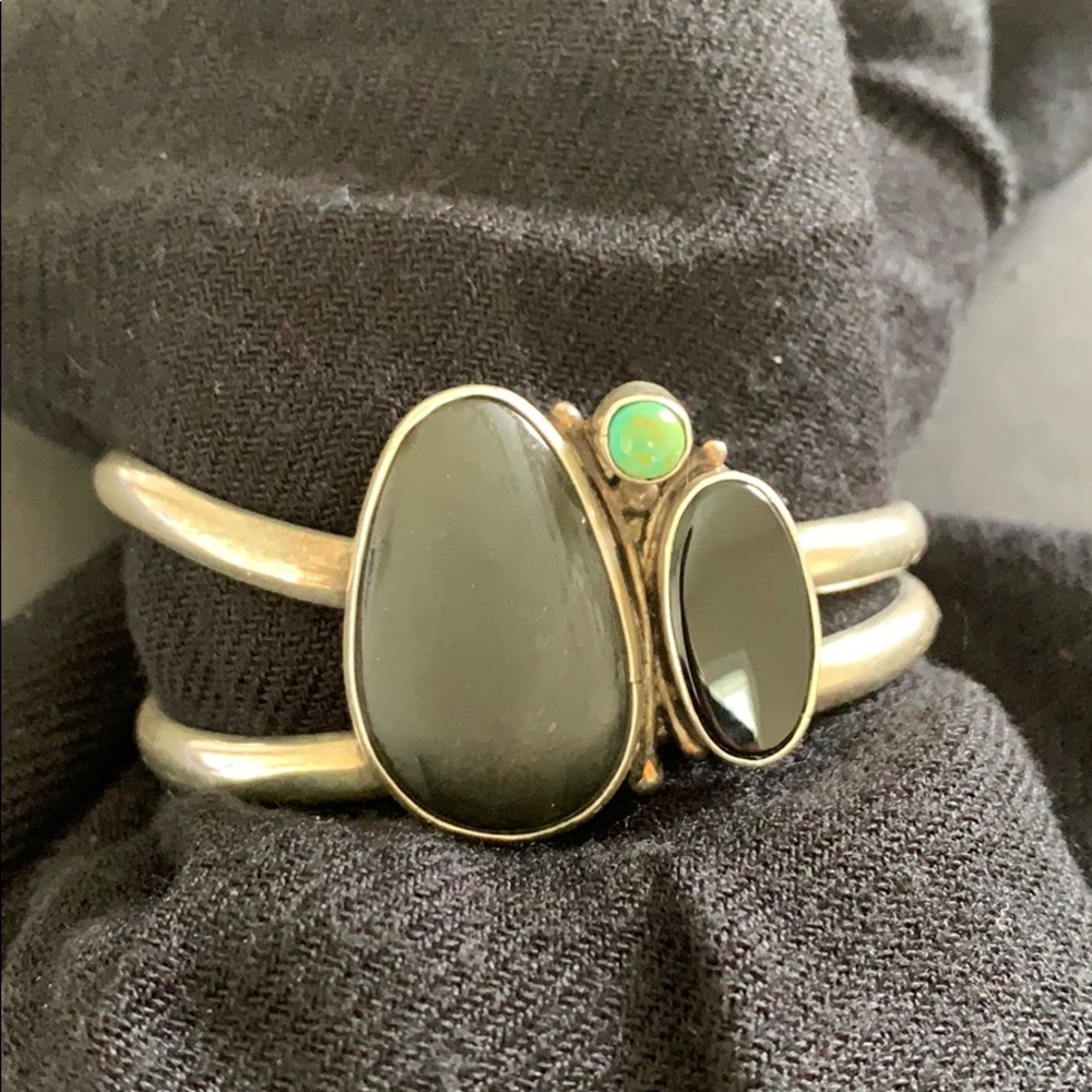 Sterling silver bangle bracelet Onyx and turquoise